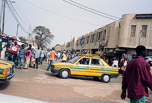 Around the Serrekunda market, march  2003